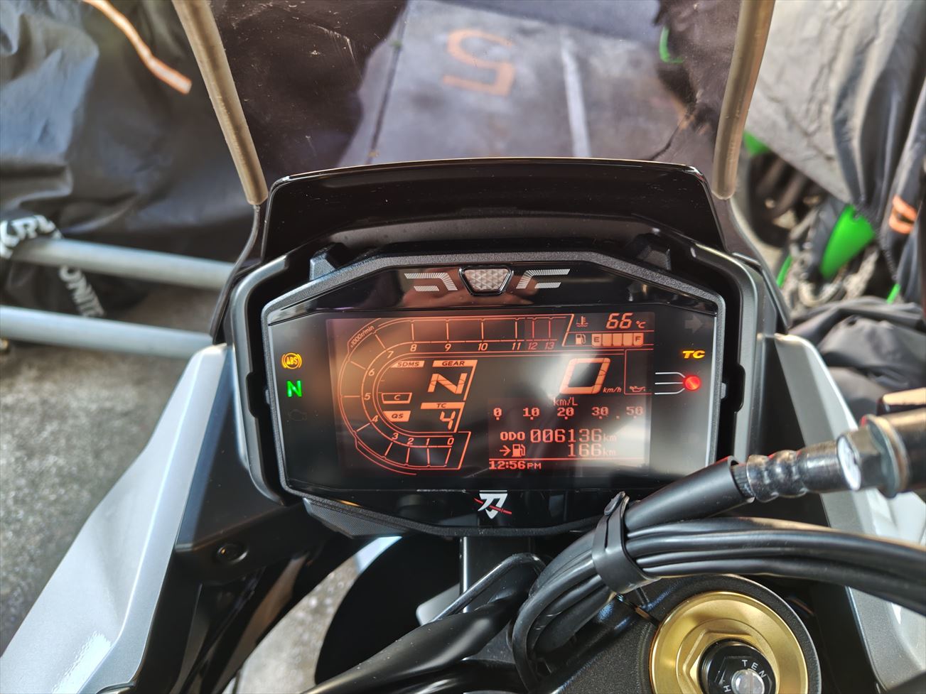 ファイル 1044-4.jpg